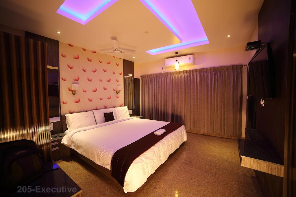Villa Vijaya Residency - Porur Madrás Habitación foto